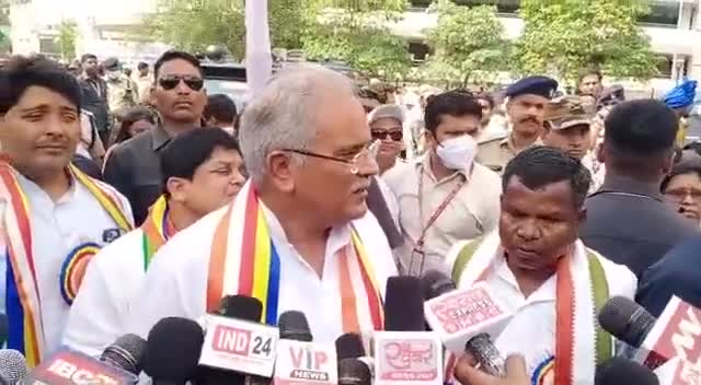 जब मुख्यमंत्री भूपेश बघेल ने दिखाया बड़प्पन #raipur #cg #cgnews #cmbhupesh