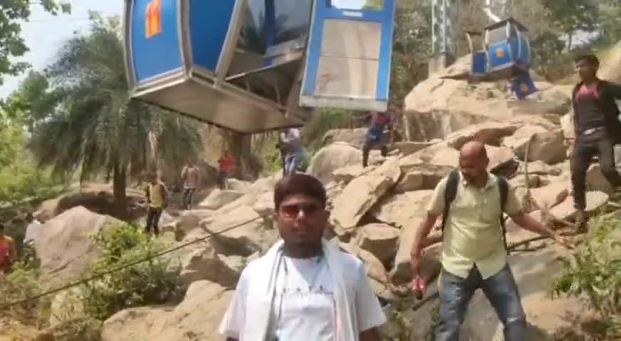 कुंडहित: BJP मंडल अध्यक्ष ने कहा ऑडिट रिपोर्ट में खामियां आने के बावजूद रोपवे को चालू रखना राज्य सरकार की लापरवाही #रोपवे_हादसा