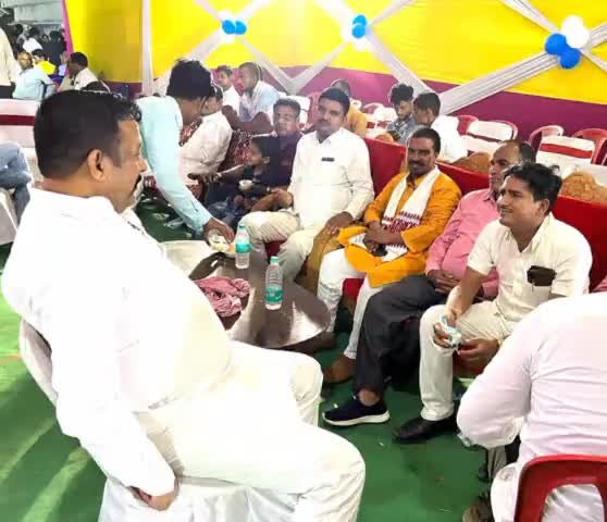 सोनपुर विधानसभा क्षेत्र के युवा नेता रमेश यादव जी विभिन्न जगहों पर शादी समारोह में शामिल हुए
#sonpur #saran