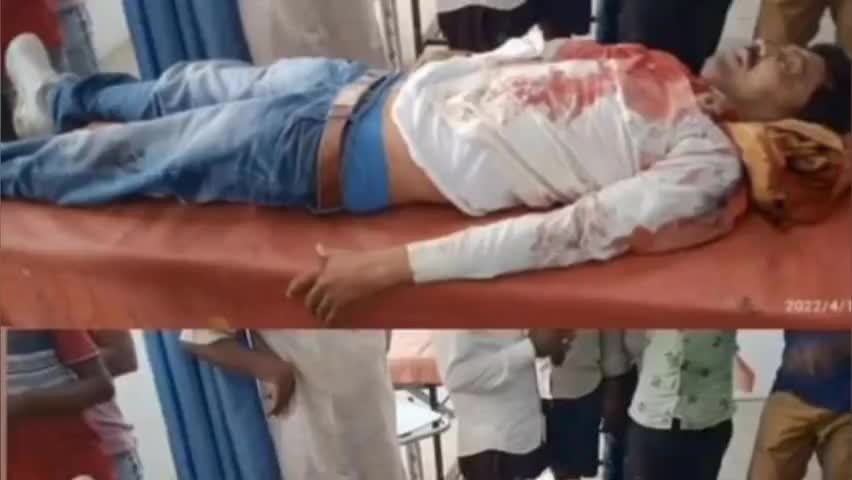 बक्सर: जगदीशपुर के रहने वाले सरोज सिंह (मास्टर जी) को सुबह 9 बजे दिन दहाड़े गोली मारकर हत्या कर दिया गया ! 
#मडर