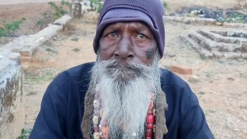 पुष्पराजगढ़: पाठ्यक्रम में गीता और रामायण शुरु करने की पहल का लोगों ने किया समर्थन, कहा-हर इंसान को पढ़ने चाहिए धार्मिक ग्रंथ #गीता