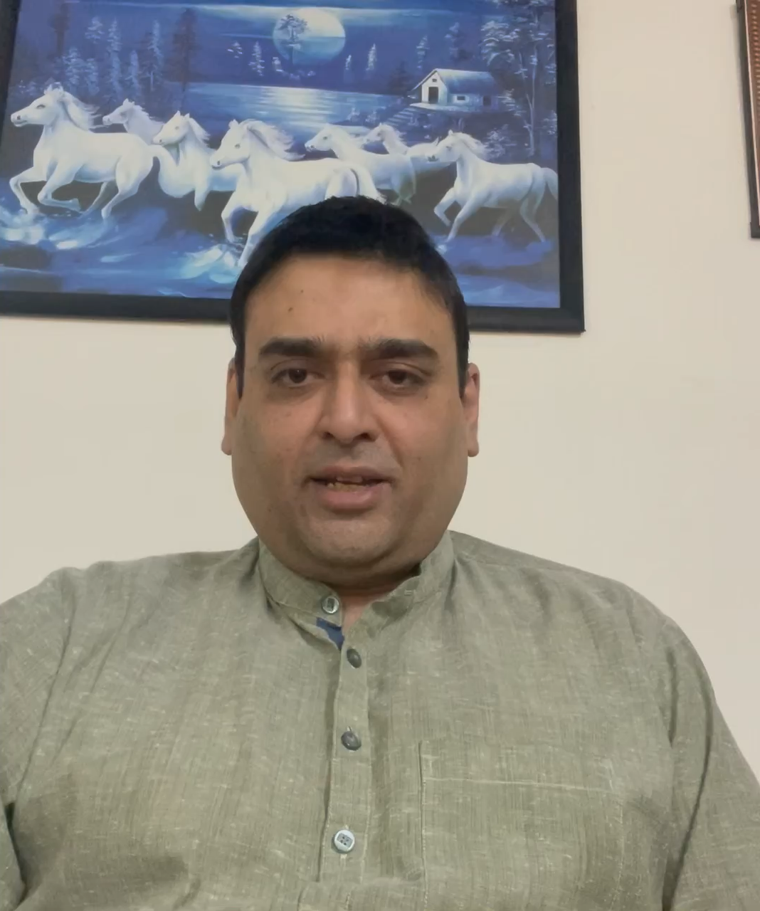 #अखिलेश, #शिवपाल लिए कुर्बानी देने को तैयार नहीं... दूसरी ओर #आजम को मनाने की कोशिश जारी... कारण यह हैं।