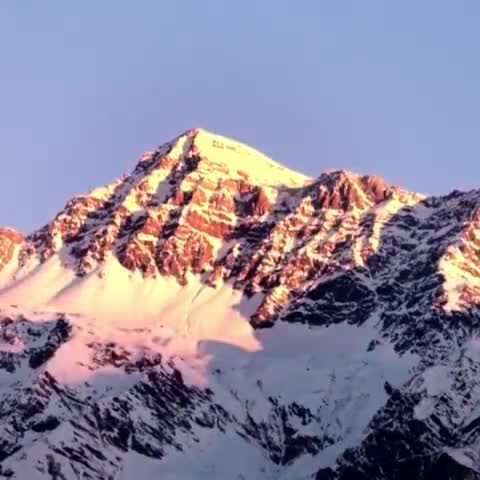 समुद्रवसने देवि, पर्वतस्तन मंडले ।

विष्णुपत्नि नमस्तुभ्यं,

पादस्पर्शं क्षमस्वमे ॥
#EarthDay