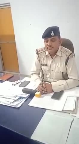 *भगवती मानव कल्याण संगठन एवं भारतीय शक्ति चेतना पार्टी #पवई_विधानसभा जिला पन्ना के कार्यकर्ताओं ने पकड़ी 2पेटी गोवा (100पाव)2 पेटी प्लेन (100पाव)1 पेटी बीयर (12 बाटल 1लीटर) (कुल 5पेटी) अवैध शराब*

 भगवती मानव कल्याण संगठन एवं भारतीय शक्ति च