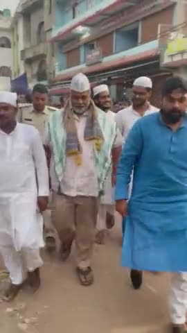 माननीय श्री पप्पु यादव दावते इफ्तार पार्टी में शामिल हुए!! #pappuyadavjapl
#shoukatazmi #iftarparty