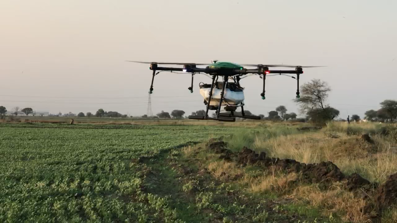 #drone se spray mung me
#radheshyam79566