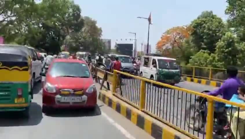घट्टिया: तहसील क्षेत्र में तेज लू चलने के कारण ग्रामीण हो रहे परेशान #लू