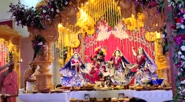 पार्लियामेंट स्ट्रीट: बिहार की राजधानी पटना में #अक्षय तृतीया के पावन अवसर पर #इस्कॉन मंदिर का #उद्घाटन किया गया।