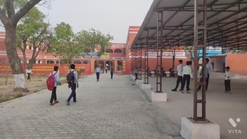 जुलाना: आज से हरियाणा के स्कूलों का टाइम हुआ 7:00 से 12: 00 गर्मी के बढ़ने से टाइम बदला गया।#julana_khabar #jindbreakingnews