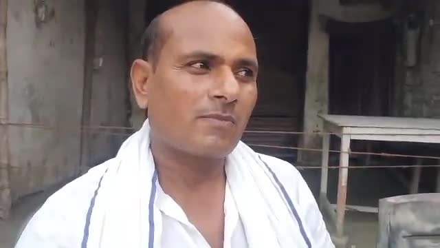 हर्रैया: कोरोना के बढ़ते केस देखते हुए लोगों को सतर्क रहना चाहिए एवं मास्क-सैनिटाइजर का प्रयोग करना चाहिए : स्थानीय शख्स #कोविड-19