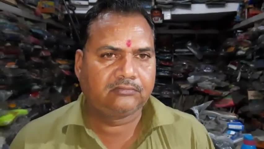 औरैया: दिल्ली में मास्क ना पहनने पर लोगों से वसूला गया ₹22 लाख का जुर्माना, पत्रकार ने कहा : दिल्ली सरकार सही कर रही है #मास्क
