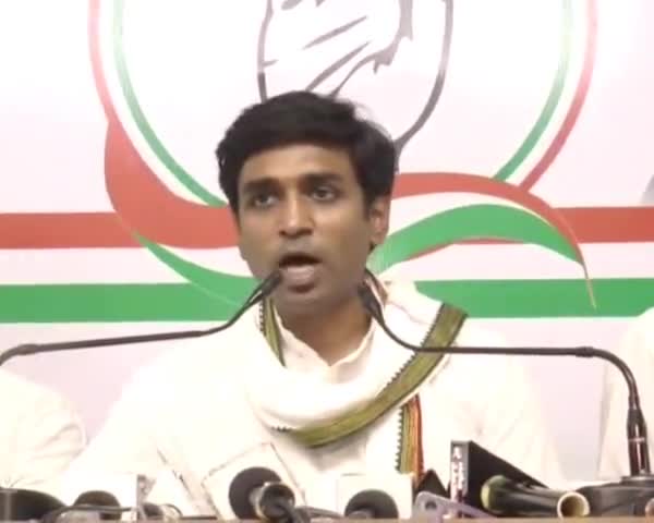 सवाल: व्यापम की लड़ाई पहले भी लड़ी गयी, इस बार ये लड़ाई कहाँ तक लड़ी जाएगी ?

#युवा_शंखनाद