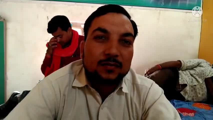 डुमरियागंज: सार्वजनिक जगहों पर लोगों द्वारा लगाया जा रहा मास्क : सांसद प्रतिनिधि कमलेश चौरसिया #मास्क