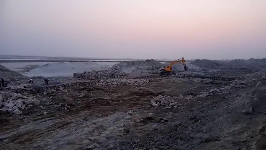 तुरकौलिया नायक संत कबीर नगर रिंग बंधा कारो बार हैसर ब्लाक अशोक कुमार का रिर्पोट धन्यवाद
#चक्रवात