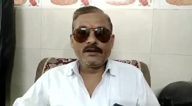 बिधूना: बेरोज़गारी की वजह से युवा ले रहे हैं तनाव इसलिए बीपी से हो रहे ग्रसित: अधिवक्ता सी एस तिवारी #तनाव