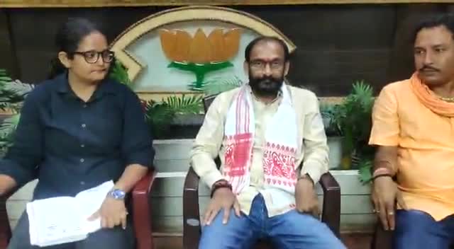 भाजपा क्रीड़ा प्रकोष्ठ की समीक्षा बैठकसम्पन्न#आगामी कार्यकम पर विशेष रूप से चर्चा-सतीश राजू
#bjpbihar #bjpfailsindia #sanjay jayswal#anurag thakur#bikhubhai dalsaniya