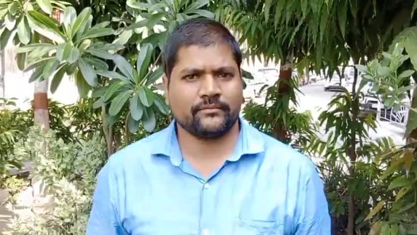 रामनगर: इलाहाबाद HC की टिप्पणी पर शख्स ने कहा-राजनेता ना करें जनता के बीच अभद्र भाषा का प्रयोग #राजनेता