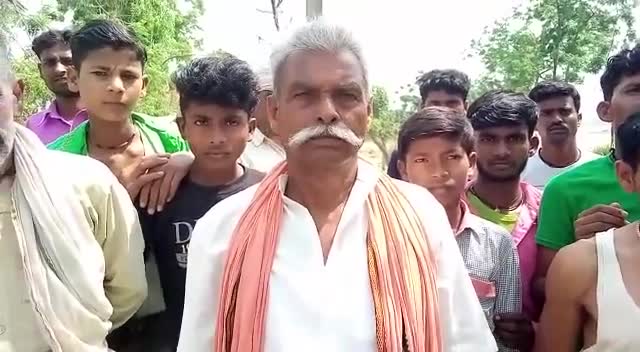 दातागंज: गांव बमनपुरा ब्लॉक म्याऊं बिजलीघर #दातागंज बदायूं 1 महीने में 3 बार जल चुका T/F डेढ़ महीने से विद्युत बिल्कुल ठप
