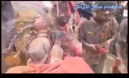 #अफ्रीका के जंगल कि ऐसी खतरनाक #कौम जो बाहर के किसी भी ईन्सान को #दुश्मन समझती थी। वो उने मार डालती थी। 
लेकीन कुछ #तबलीकी जमात के लोग एक खुदा का पैगाम देने उस जंगल मे गए। कई महीने उन के सात रहे। उन्हे समझाया खुदा एक है।