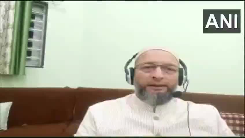 मस्जिद कमिटी ने बताया की वो शिव लिंग नहीं, फ़व्वारा था। अगर शिव लिंग मिला था तो कोर्ट के कमिश्नर को ये बात बतानी चाहिए थी। - Barrister Asaduddin Owaisi 

#AIMIM #AsaduddinOwaisi #GyanvapiSurvey #GyanvapiMosque #Gyanvapi #BabriMasjid  #Owai