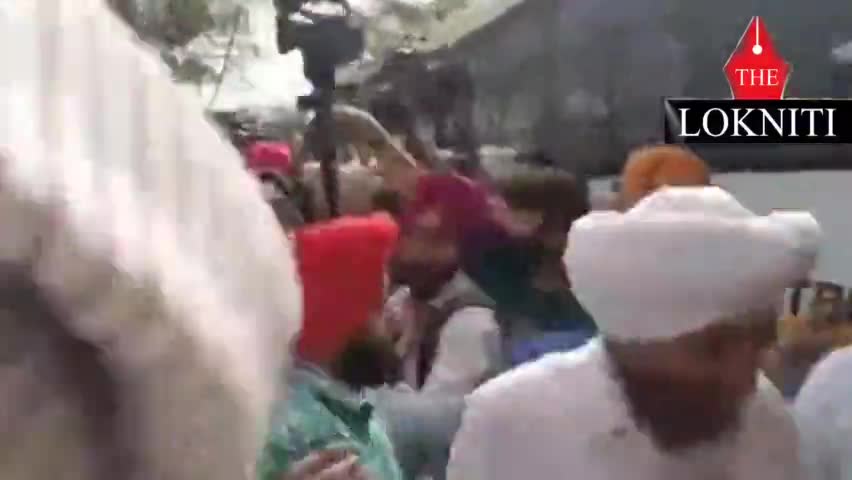 #NavjotSinghSidhu पटियाला कोर्ट में सरेंडर करने पहुंचे