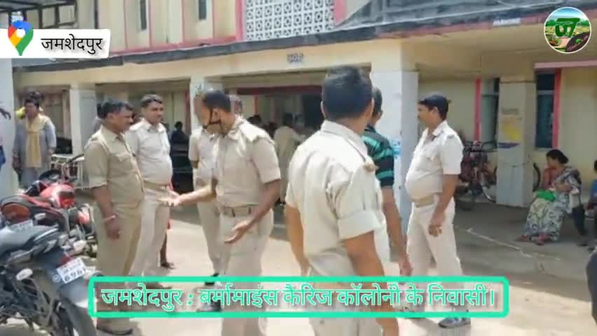 बर्मामाइंस कैरिज कॉलोनी के रहने वाले आपस के झगड़ा में समधी का गला रेता और फिर अपना भी गला काट लिया#jamshedpurhealthsite