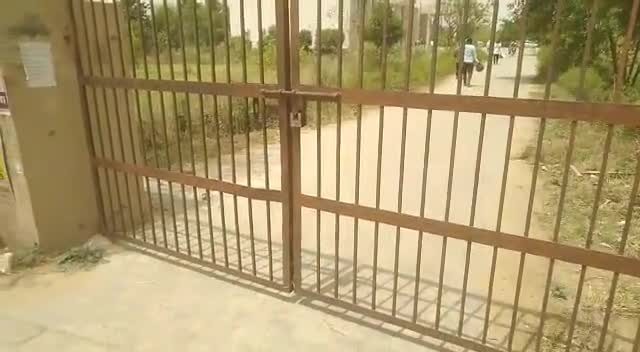 जुलाना में किसानों को मुआवजा नहीं मिलने के कारण लगाया किसानों ने तहसील पर ताला
#julana_khabar #Tahsildar