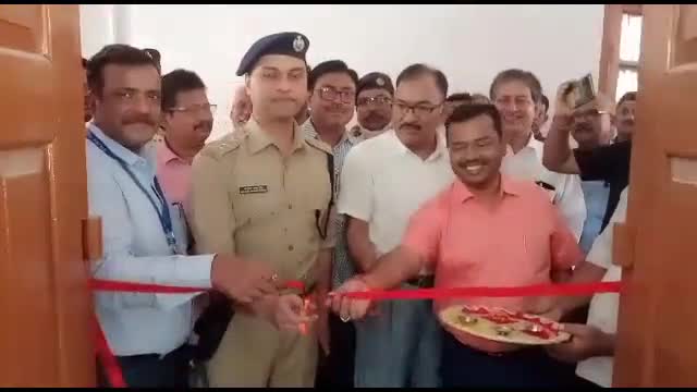 बाढ़: बाढ़ में एसडीएम व एसपी द्वारा फीता काटकर मध निषेध अधिनियम एवं उत्पाद विभाग का किया उद्घाटन #बाढ़#एसडीएम#asp