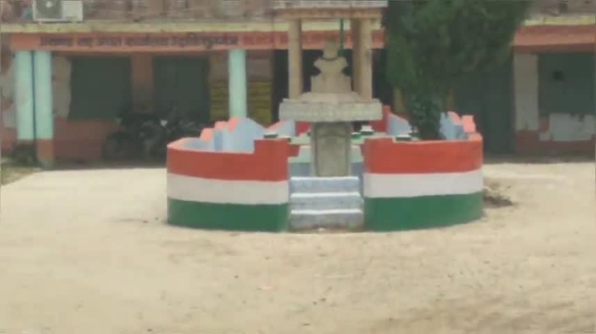 उदाकिशुनगंज: प्रखंड के बुधमा पंचायत में हर - घर नल जल योजना के पंप ओपरेटर के साथ कनीय अभियंता ने कि बैठक, दिए आवश्यक निर्दश #नल_जल