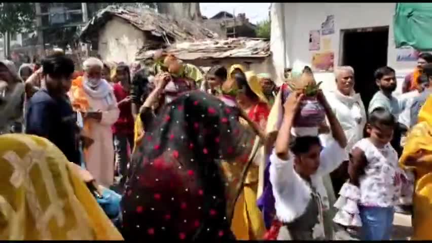 झागर: #गंगाजली #पूजन का हुआ #आयोजन,गांव के मुख्य मार्गों से निकली #कलश_यात्रा।#नीमवाले #पटेल #आयोजन #gangapoojan #patel