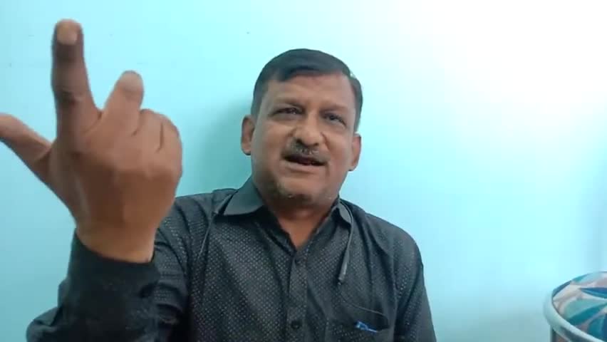 औरैया: ऐसे लोगों की वजह से ही हिंदू धर्म बदनाम हो रहा है - धार्मिक कथावाचक के वायरल वीडियो पर पूर्व सभासद आशीष अग्रवाल #छुआछूत