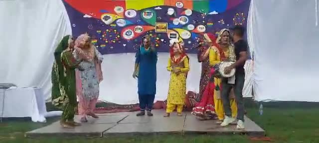 माया बाज़ार में गिद्दे की धूम #culture