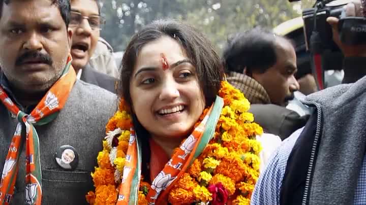 #पैगंबर_मोहम्मद सल्लल्लाहु अलेही वसल्लम पर #विवादित_टिप्पणी के बाद #बीजेपी नेता #नूपुर_शर्मा पार्टी से #निलंबित!