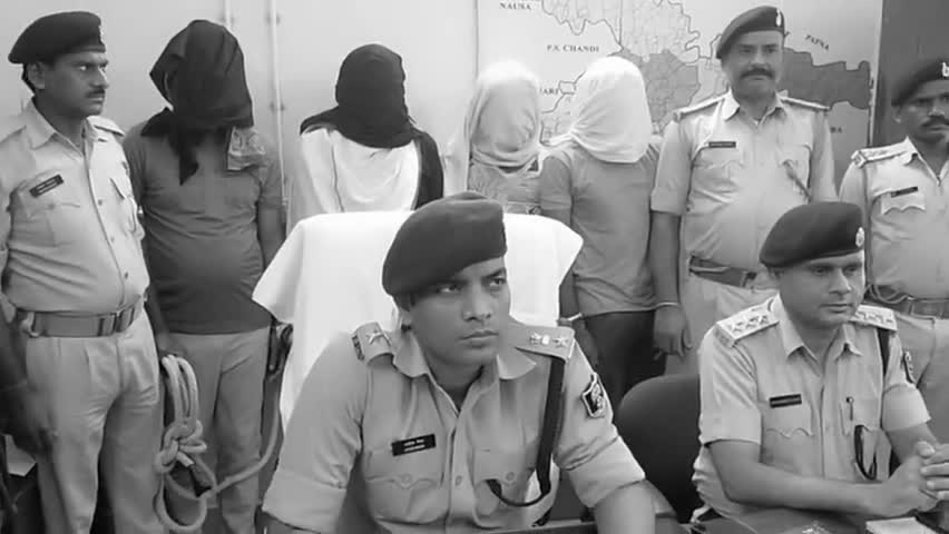 अपहरण कांड में शामिल बहनोई समेत 5 आरोपी गिरफ्तार : युवक सकुशल बरामद
#kidnapping #अपहरण #crimesachnews