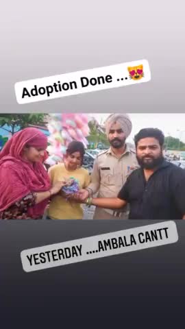 अम्बाला छावनी मे बिन माँ के #बिल्ली के बच्चे की एडॉप्शन करवाई , इस काम मैं रितिका जी व सुखी जी का आभार  :- हन्नी रैना