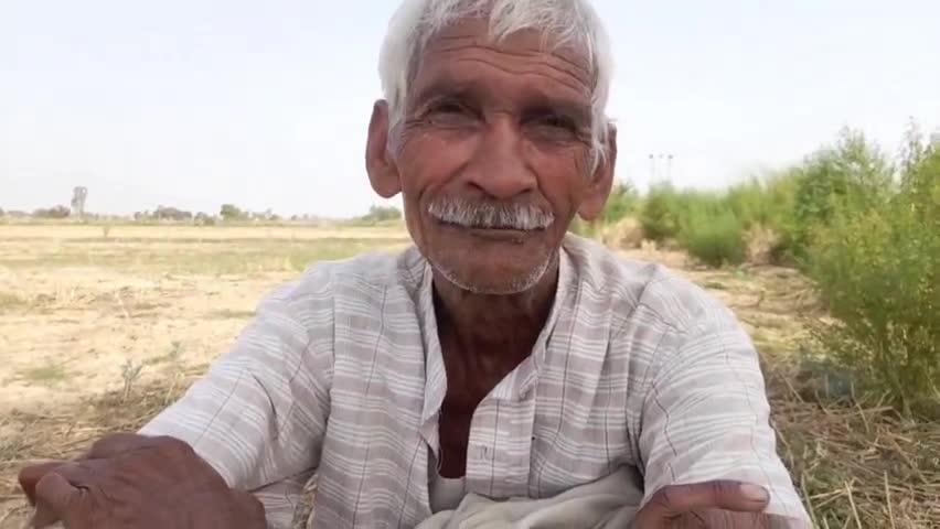 कलान: महोबा की घटना पर बुज़ुर्ग ने कहा-बेटों से कम नहीं बेटियां, हर विभाग में हैं कार्यरत #संतान