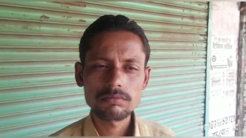 औरैया: कंडक्टर द्वारा यात्रियों को पेयजल पिलाने के मुद्दे पर पत्रकार आयुष ने कहा- सभी   परिचालकों को करना चाहिए यह कार्य #पेयजल