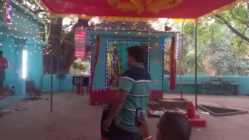 मंडली #सहित गोठहूला गाव 
#राधे कृष्ण भगवान मंदिर