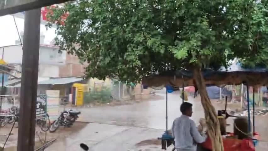आज पवई में मानसून करीब 30मिनिट बरसे बादल गर्मी में लोगों को मिली राहत #monsoon #mosam
