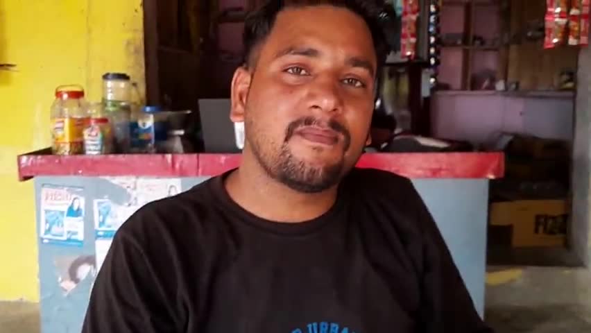 कलान: होमवर्क नहीं करने पर बच्ची को धूप में छत पर छोड़ा गया, शख्स ने कहा - इस तरह की सजा देने से बच्चों का मनोबल गिरता है #पढ़ाई