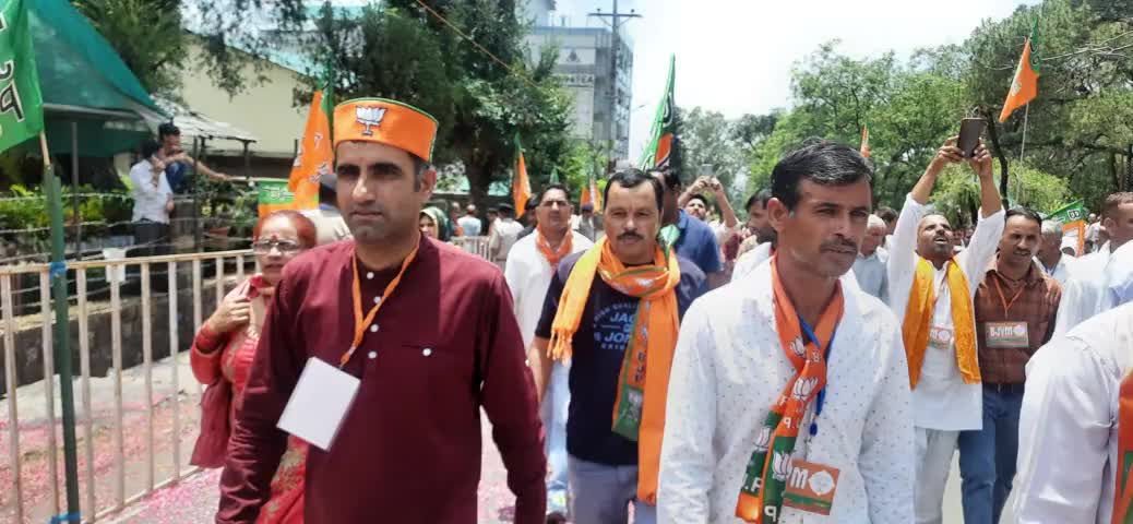 #narendermodi #Roadshow #Dharamshala #BJP #bjp4himachal