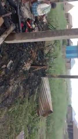 राघोपुर: खोखनाहा सुरेश यादव के घर आग लगने 2 घर राख#कोसी_नदी
