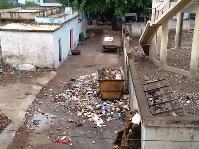 बासोदा: ward no.04 me gandhi ka gubar 
safai nhi ki ja rhi h#######safai afiyan. subach  bharat  ### prasasan