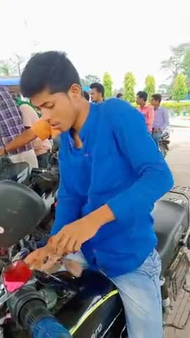 सिंघेश्वर: #सिंघेश्वर पैट्रोल पम्प के पास बहुत सारा भीर के कारण ही पहुंचना पड़ता है डीआरसीसी #ऑफिस मधेपुरा