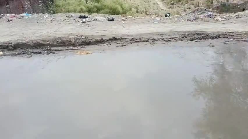औरंगाबाद: pawai gao ke रोड का हाल देखिए @#औरंगाबाद डीईओ