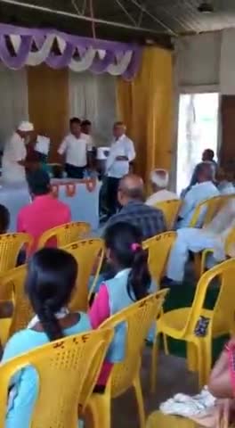 #जयनगर में मैट्रिक प्रतिभा सम्मान कार्यक्रम एसडीओ बेबी कुमारी ने उच्च विद्यालय पद्मा की छात्रा मधुबाला सिंहा को सम्मानित