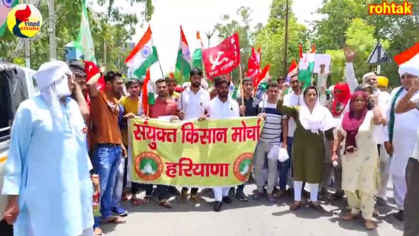 #अग्निपथ
रोहतक में अग्निपथ के खिलाफ प्रदर्शन, योजना को रद्द करने के लिए दिया ज्ञापन। #vinodcituhr