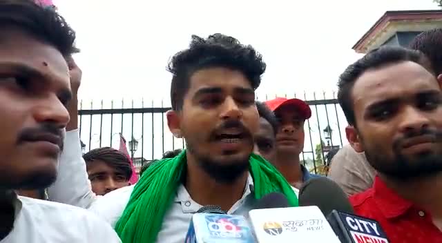 जाप के द्वारा अग्नीपथ योजना वापसी हेतु बिहार विश्वविद्यालय मुज़फ्फरपुर में तालाबंदी एवं धरना प्रदर्शन किया #सुल्तान_अली