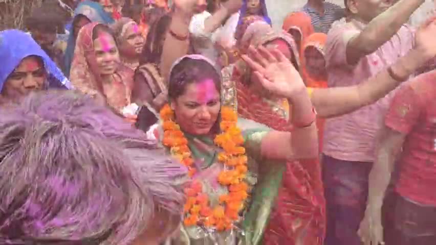 ग्राम पंचायत जरवाही में सरपंच पद पर 13 वर्षों बाद सोनू सल्लू मिश्रा जी ने बहुमत से विजय प्राप्त की
#जरवाही #पंचायतचुनाव