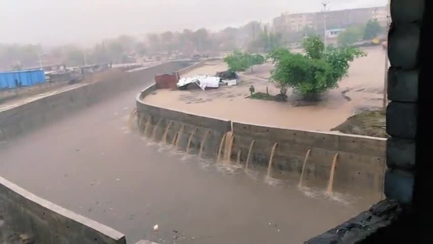 हुज़ूर: Hinotiya #alam .. Bhopal mein Lage tar 2 ghante barish